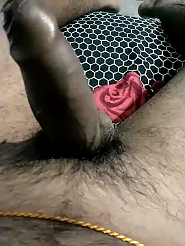 Snapshot of hOrnybOy_369 chatting on January 26, 5:13 pm hOrnybOy 369 online show from January 26, 5:13 pm