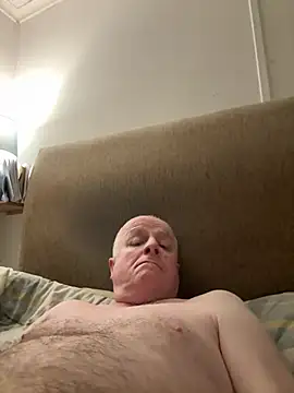 Snapshot of locallad88 chatting on January 15, 10:35 pm locallad88 online show from January 15, 10:35 pm