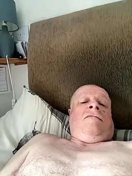 locallad88 online show from November 9, 9:02 am