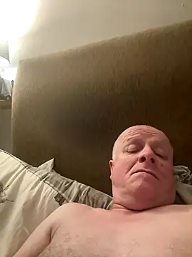 locallad88 online show from November 6, 11:19 pm