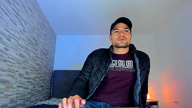Snapshot of nicolas_herrera chatting on December 29, 11:18 pm nicolas herrera online show from December 29, 11:18 pm
