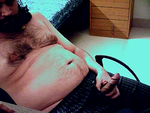 aksxi1 online show from March 29, 3:01 pm