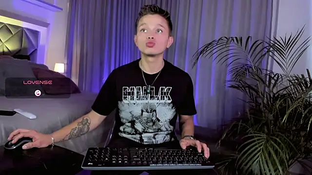 Tim wolf online show from March 19, 9:40 pm