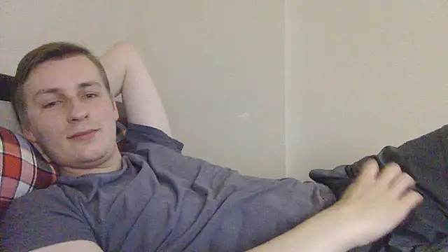 Snapshot of your_andy chatting on October 4, 7:35 am your andy online show from October 4, 7:35 am