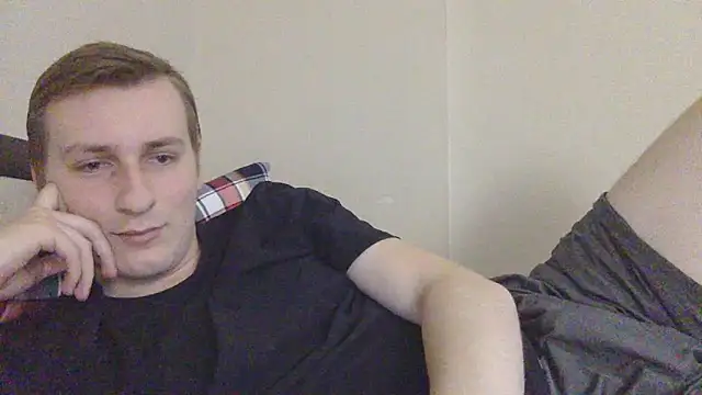 Snapshot of your_andy chatting on October 2, 7:23 am your andy online show from October 2, 7:23 am