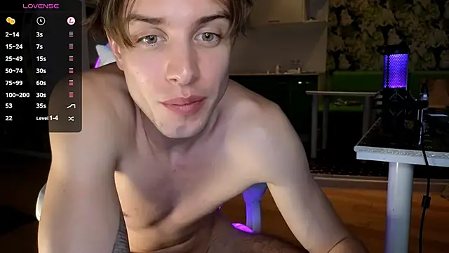 Cryptikov online show from October 1, 8:24 pm