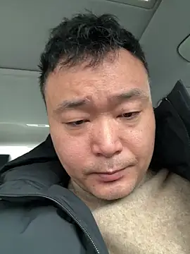 S00 online show from March 1, 2:22 am