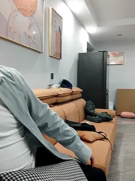 guozuo online show from October 25, 2:30 pm