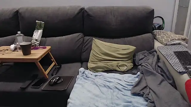 Nudelschwanz online show from March 10, 6:30 am