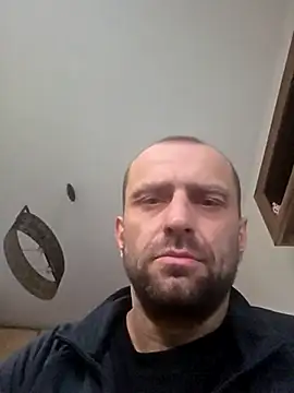 Snapshot of Roman0798 chatting on September 25, 2:05 pm Roman0798 online show from September 25, 2:05 pm