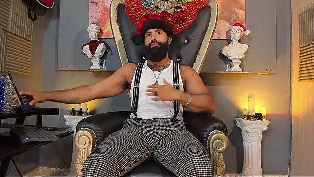 Snapshot of BeardAndrew chatting on December 17, 1:50 am BeardAndrew online show from December 17, 1:50 am
