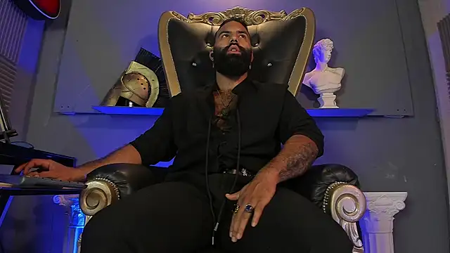 Snapshot of BeardAndrew chatting on September 10, 2:43 am BeardAndrew online show from September 10, 2:43 am