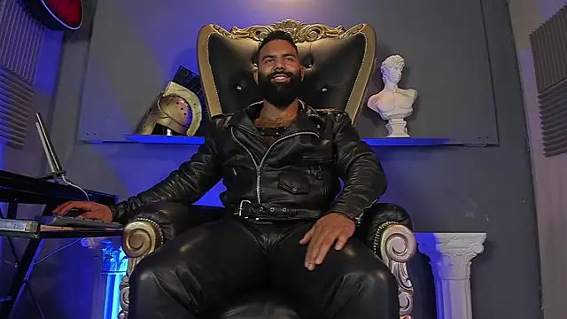 Snapshot of BeardAndrew chatting on September 12, 4:23 am BeardAndrew online show from September 12, 4:23 am