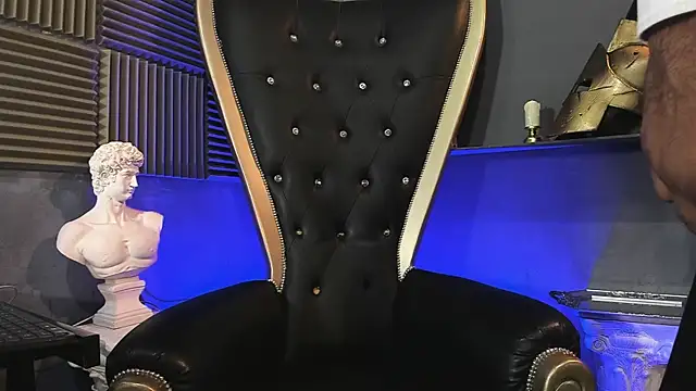 BeardAndrew online show from February 16, 11:14 pm