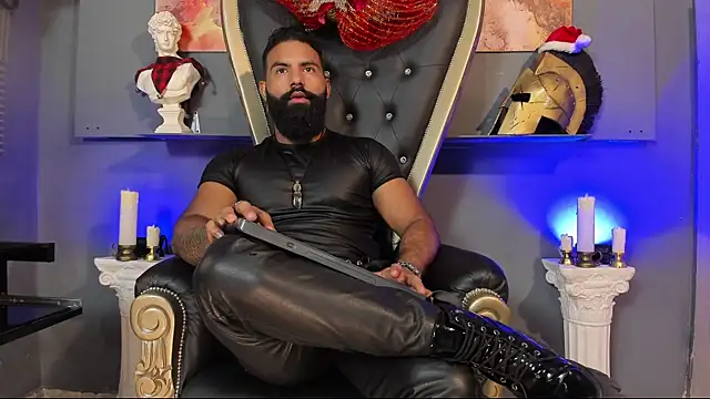 Snapshot of BeardAndrew chatting on December 28, 1:29 am BeardAndrew online show from December 28, 1:29 am