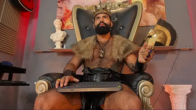 Snapshot of BeardAndrew chatting on February 5, 1:04 am BeardAndrew online show from February 5, 1:04 am