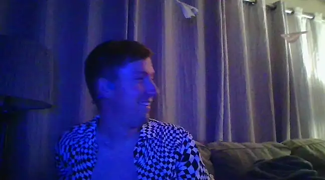 MormonPineapples online show from February 13, 4:32 am