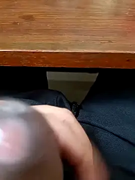 wrong man25 online show from March 11, 2:07 am