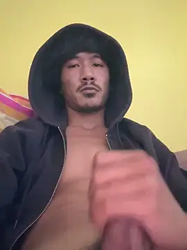 juniiorre online show from November 23, 1:33 pm