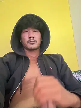 juniiorre online show from October 10, 1:27 pm