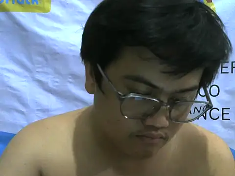 Yummy Tommy21 online show from October 8, 8:13 pm