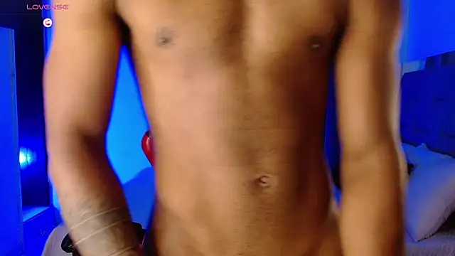 Snapshot of Christian_thor chatting on October 4, 5:56 am Christian thor online show from October 4, 5:56 am