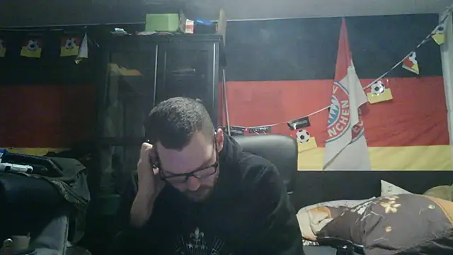 Die-geile-Sau online show from February 5, 9:33 pm