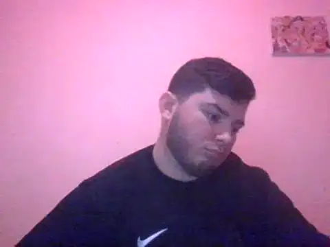 Snapshot of -Zerax- chatting on March 8, 11:49 pm -Zerax- online show from March 8, 11:49 pm