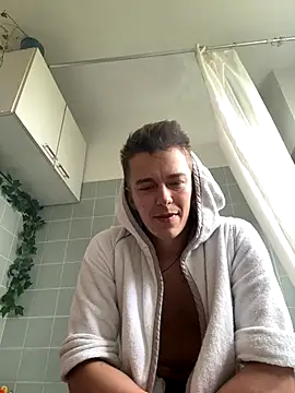 Toyjungee online show from October 9, 1:05 pm