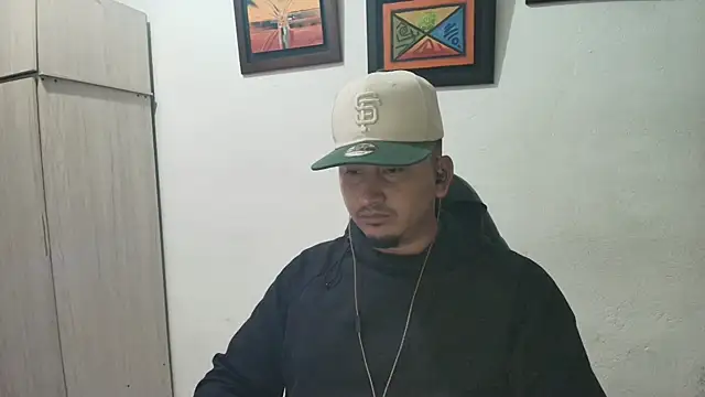 myke andrade online show from October 19, 5:34 am