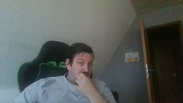 Golffahrer1982 online show from November 14, 10:17 am