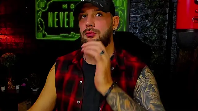 LexXHardy online show from October 12, 12:10 pm