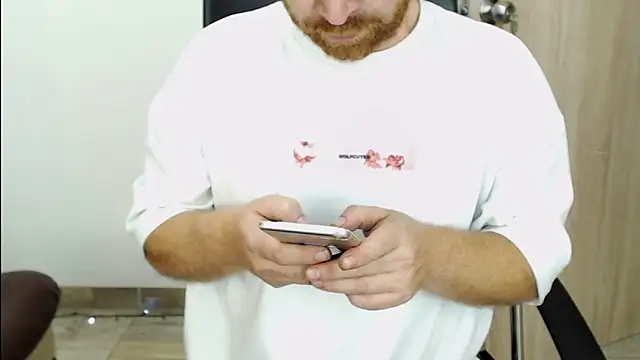 michacosio online show from October 8, 3:55 am