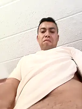 Diego leon27 online show from April 5, 6:26 pm