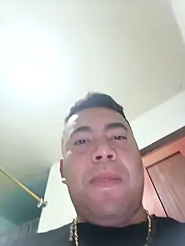 Snapshot of Diego_leon27 chatting on January 11, 3:55 am Diego leon27 online show from January 11, 3:55 am