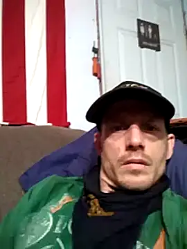 Snapshot of KBONE36 chatting on December 19, 2:34 am KBONE36 online show from December 19, 2:34 am