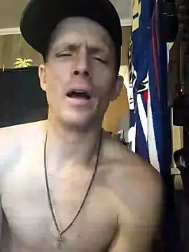 Snapshot of KBONE36 chatting on January 3, 2:10 am KBONE36 online show from January 3, 2:10 am