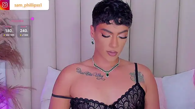 sam phillipss online show from January 12, 11:20 pm