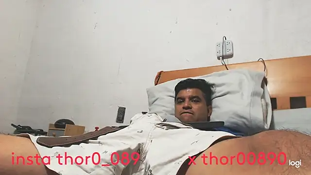 thor000089 online show from February 16, 12:30 am