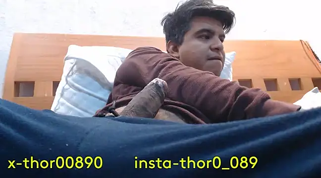 thor000089 online show from December 3, 4:28 pm