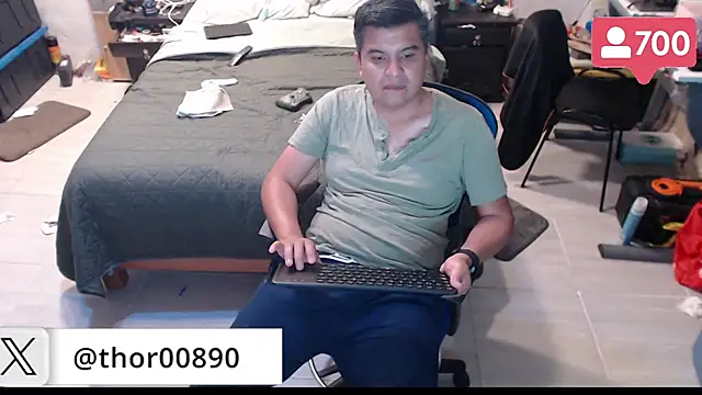 thor000089 online show from January 31, 12:50 am