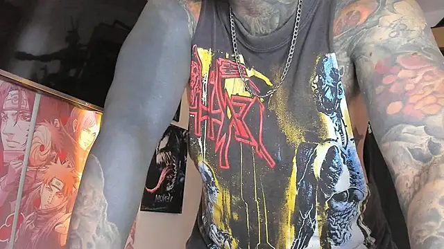 Snapshot of DEATHINK666XX chatting on February 15, 8:12 pm DEATHINK666XX online show from February 15, 8:12 pm