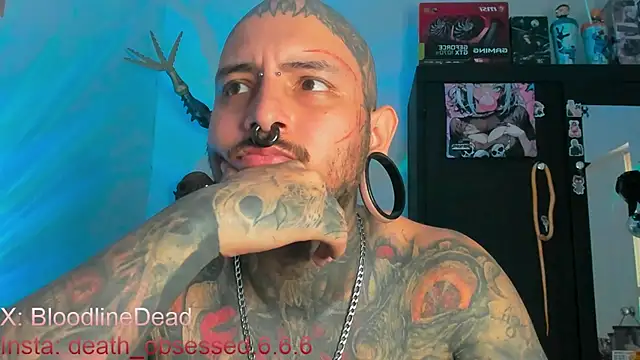 Snapshot of DEATHINK666XX chatting on September 22, 7:35 pm DEATHINK666XX online show from September 22, 7:35 pm