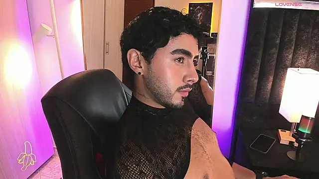 ItsMeEros online show from April 8, 10:51 pm