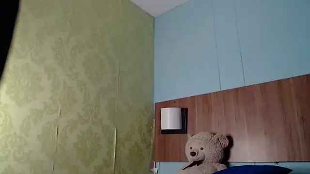 AlbertBernal69 online show from October 13, 1:55 am