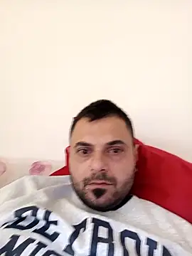 Snapshot of beppeitalia chatting on March 7, 11:47 pm beppeitalia online show from March 7, 11:47 pm