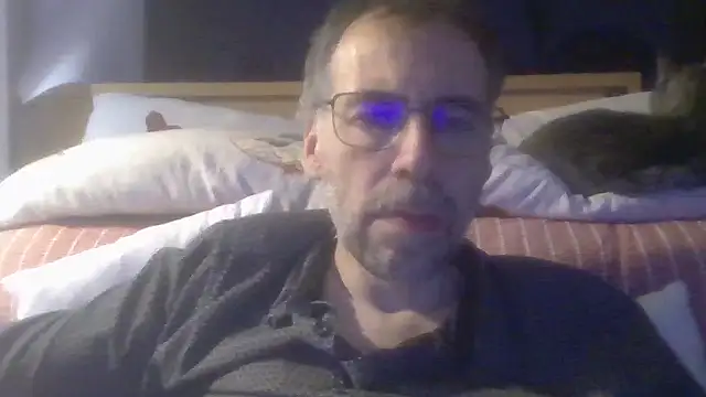 ptitcanard60600 online show from November 26, 11:30 pm