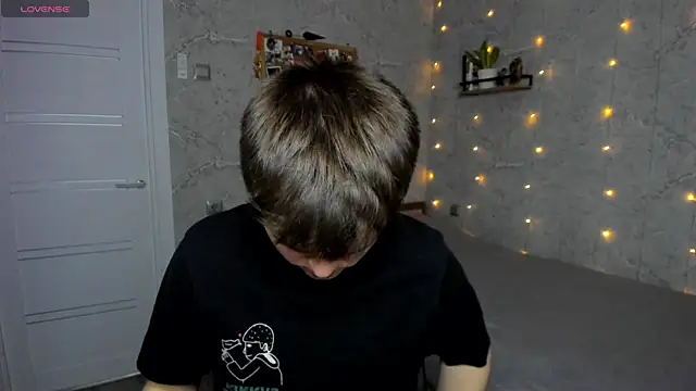Mark Bearcub online show from May 11, 2:57 am