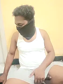 Snapshot of Tamil_paiyan012 chatting on March 2, 5:09 pm Tamil paiyan012 online show from March 2, 5:09 pm