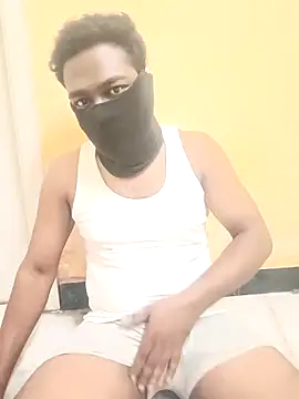 Snapshot of Tamil_paiyan012 chatting on March 3, 4:23 am Tamil paiyan012 online show from March 3, 4:23 am